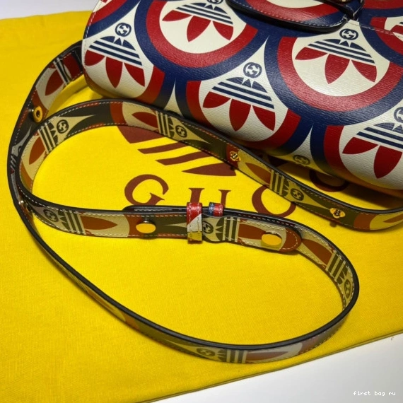 First bag ru Gucci bag 1955 Adidas x Horsebit shoulder 0709